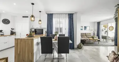 Wohnung 4 zimmer in Mijas, Spanien