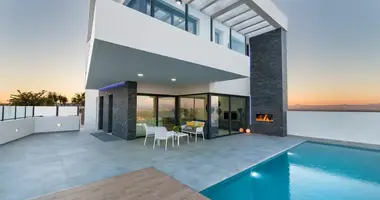 Villa in Abadin, Spanien