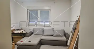 Casa 4 habitaciones en Zagreb, Croacia