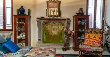 Villa 3 bedrooms in Stresa, Italy
