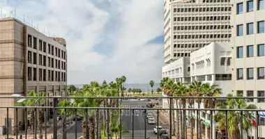 Mieszkanie 2 pokoi w Tel-Awiw, Izrael