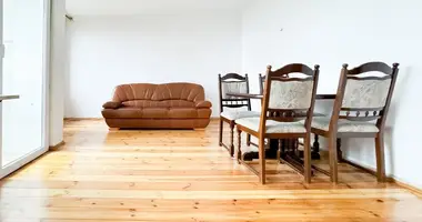 Квартира 2 комнаты в Варшава, Польша