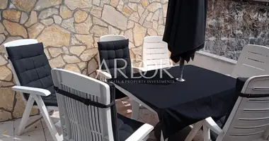 Mieszkanie 5 pokojów w Grad Rijeka, Chorwacja