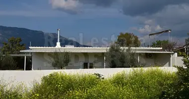 2 bedroom house in Loutraki-Perachora-Agioi Theodoroi Municipality, Greece