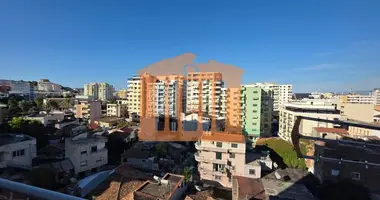 Mieszkanie 3 pokoi w Albania
