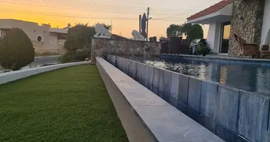 Haus 5 Schlafzimmer in Limassol, Zypern