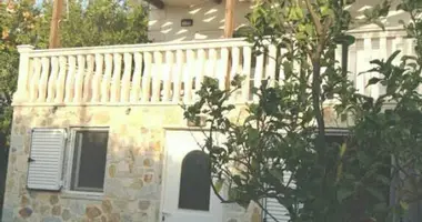 Villa en Municipality of Saronikos, Grecia