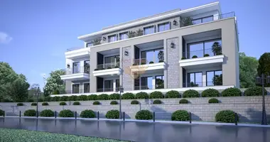 Apartamento 3 habitaciones en Montenegro