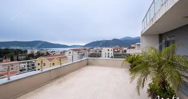 Mieszkanie 2 pokoi w Tivat, Czarnogóra