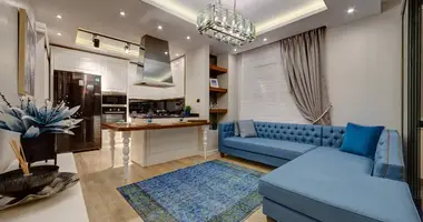 Квартира 5 комнат в Мезитли, Турция