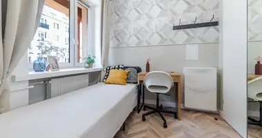 1 bedroom apartment in Warsaw, Poland