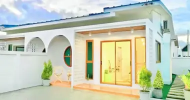 Maison 2 chambres dans Bang Lamung, Thaïlande