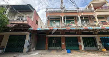 Casa 4 habitaciones en Sangkat Kouk Khleang, Camboya