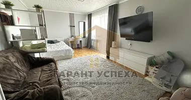 3 room apartment in Muchaviecki sielski Saviet, Belarus