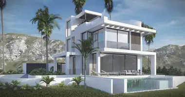 Haus 5 Schlafzimmer in Estepona, Spanien