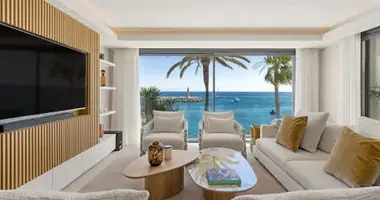 3 bedroom apartment in Marbella, Spain