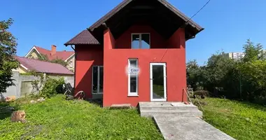 House in Maloye Isakovo, Russia