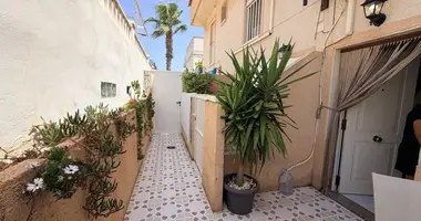 Bungalow 2 pokoi w La Mata, Hiszpania