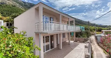 Haus 4 Schlafzimmer in Sutomore, Montenegro