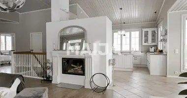 Дом 7 комнат в Jyvaskyla sub region, Финляндия