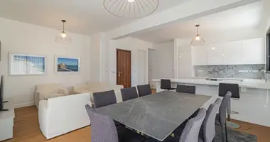 Penthouse 2 chambres dans Limassol, Chypre