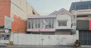 Commercial property 737 m² in Sangkat Tuol Tumpung Ti Pir, Cambodia