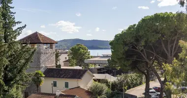 2 bedroom apartment in Tivat, Montenegro
