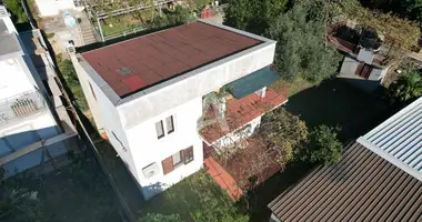 Dom 4 pokoi w Sutomore, Czarnogóra