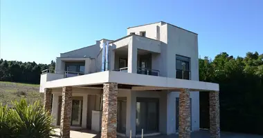 Cottage 4 bedrooms in Kassandra Municipality, Greece