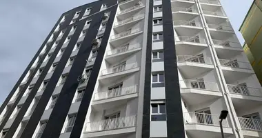 Mieszkanie 2 pokoi w Tirana Municipality, Albania