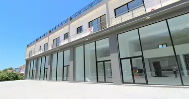 Geschäft 60 m² in Girne Belediyesi, Nordzypern