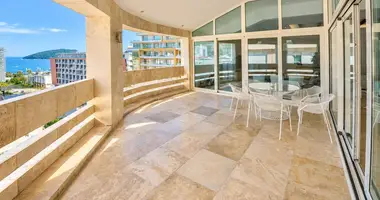 Apartamento 3 habitaciones en Budva, Montenegro