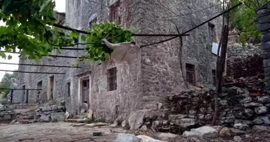 Дом в Муо, Черногория
