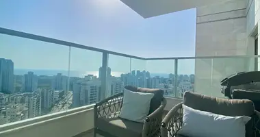 5 room apartment in Netanya, Israel