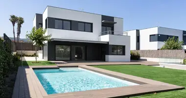 Вилла в Sant Andreu de Llavaneres, Испания