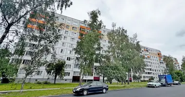 Apartamento 3 habitaciones en Slutsk, Belarús