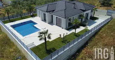 Villa 4 zimmer in Tirana, Albanien