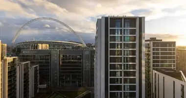 3 bedroom apartment in London, United Kingdom