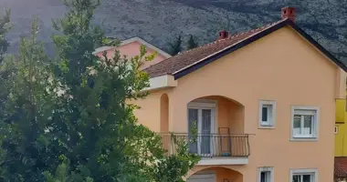 Вилла в Херцег-Нови, Черногория