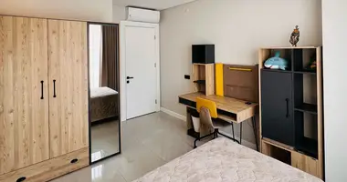 4 bedroom apartment in Mahmutlar, Turkey