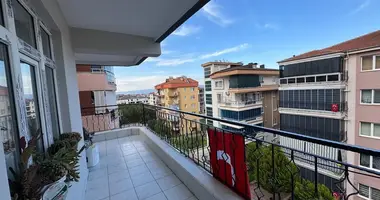 Mieszkanie 4 pokoi w Merkezefendi, Turcja