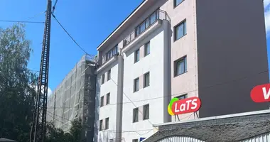 Miethaus 983 m² in Riga, Lettland