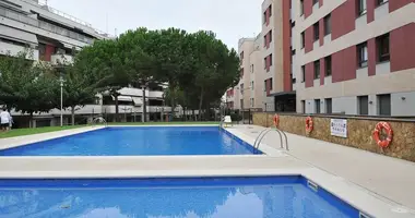 Apartamento 4 habitaciones en Lloret de Mar, Španjolska