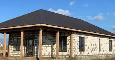 Haus 4 zimmer in Fontanka, Ukraine