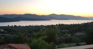 Villa 3 chambres dans Lokroi Municipality, Grèce