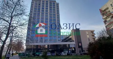 Mieszkanie 4 pokoi w Burgas, Bułgaria