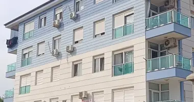 Mieszkanie 3 pokoi w Muratpasa, Turcja