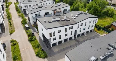 Wohnung 4 zimmer in Marki, Polen