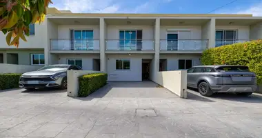 3 bedroom apartment in Demos Agiou Athanasiou, Cyprus