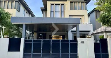 Willa 5 pokojów w Sangkat Prey Sa, Kambodża